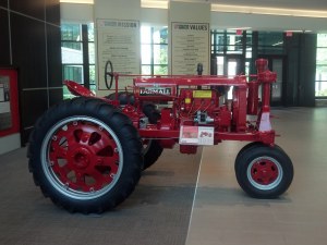 TSC Antique Farmall F20 Tractor Restoration