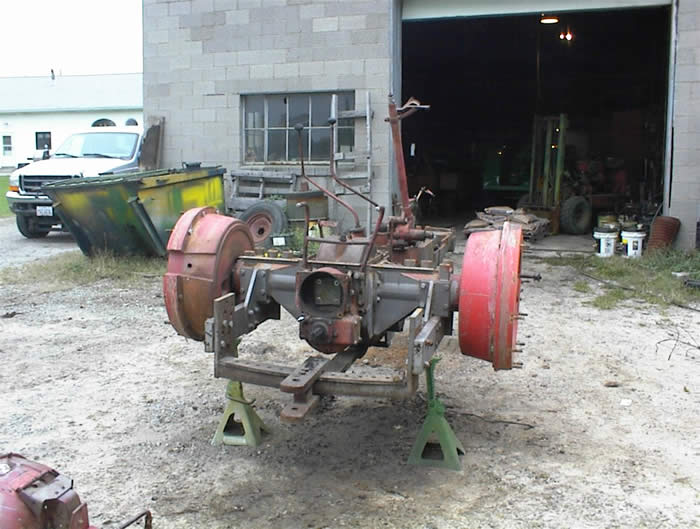 Antique Massey Ferguson 98 Tractor Restoration